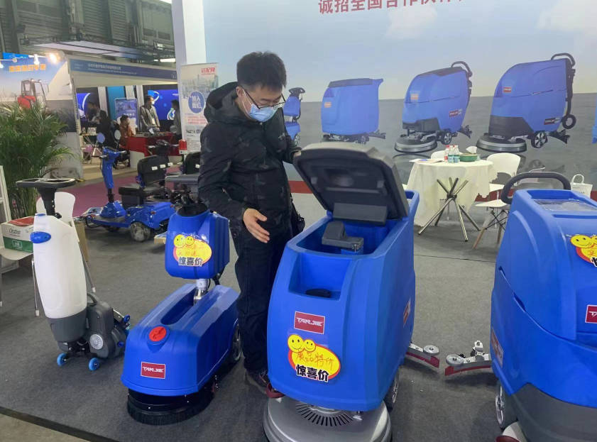 新竹坦洁洗地机公司致力于电动洗地机的生产、销售和服务百家